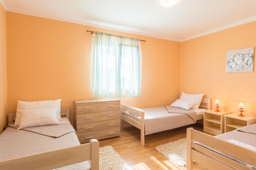 Apartment Boja Биоград на Мору Екстериор снимка
