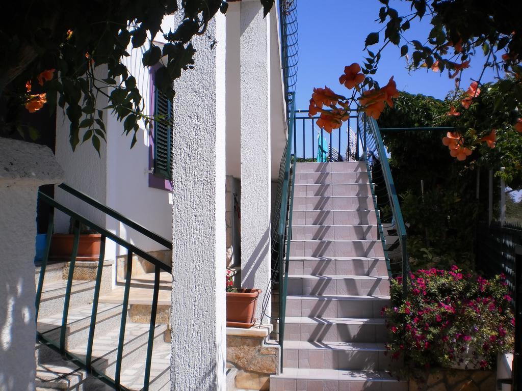 Apartment Boja Биоград на Мору Екстериор снимка